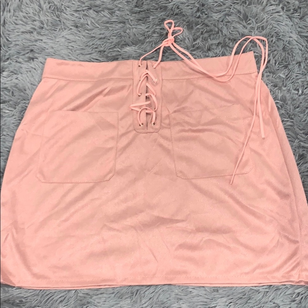 Never worn pink skirt